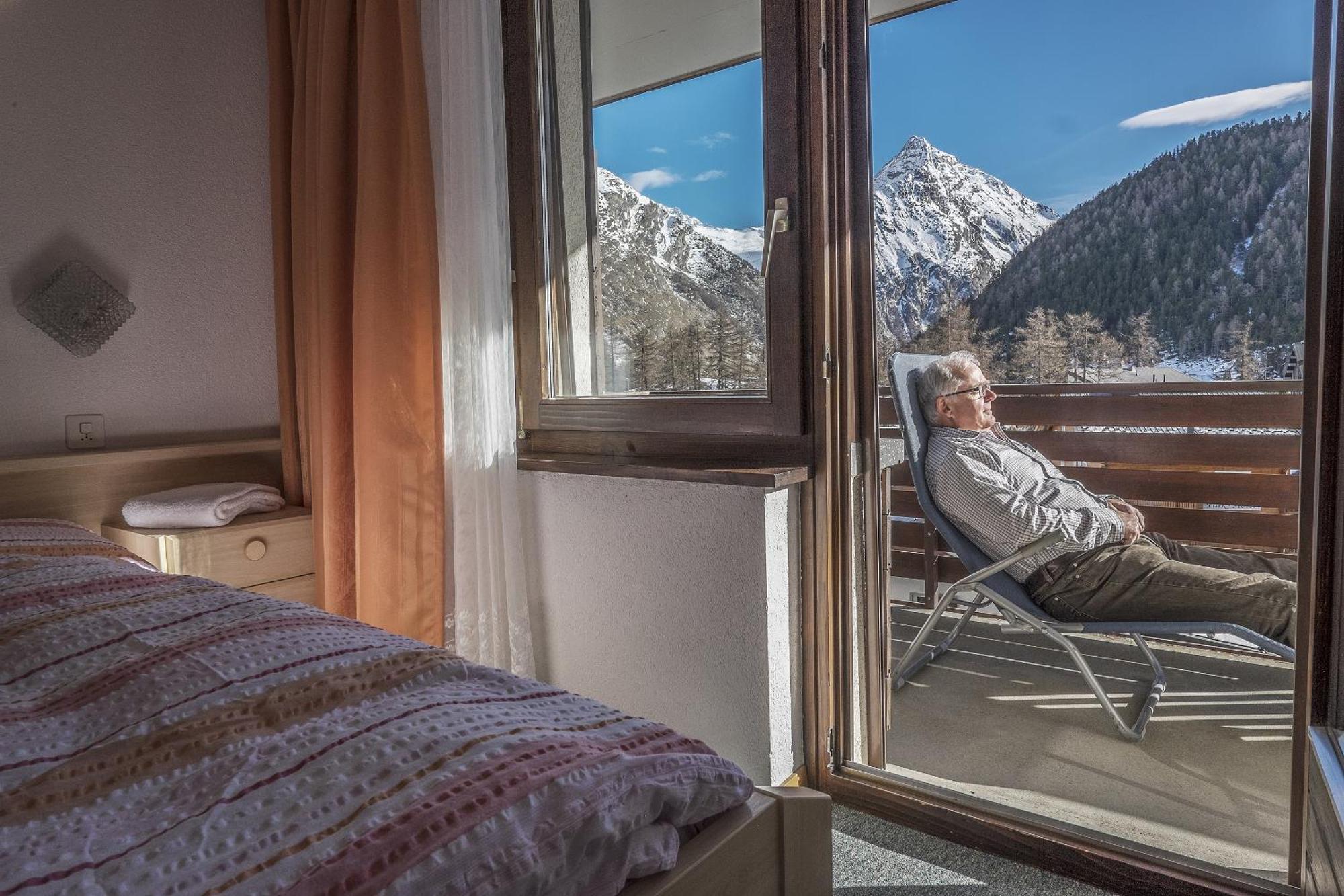Apartments Bergrose Saas Fee 객실 사진