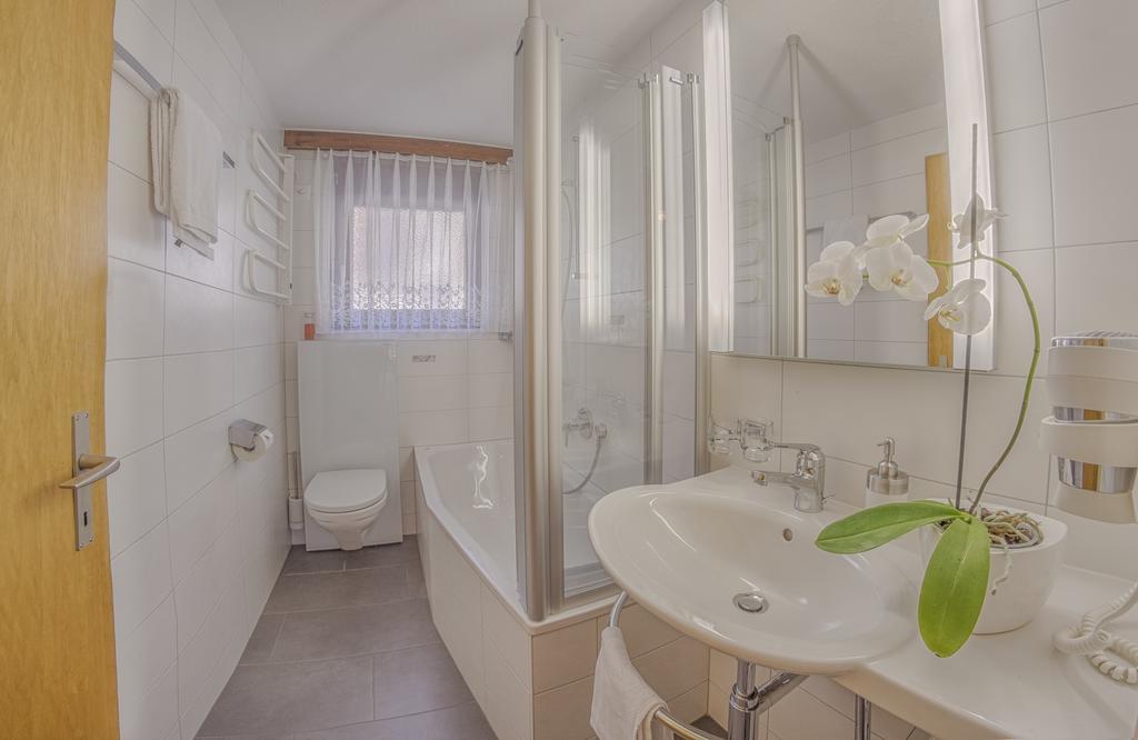 Apartments Bergrose Saas Fee 객실 사진