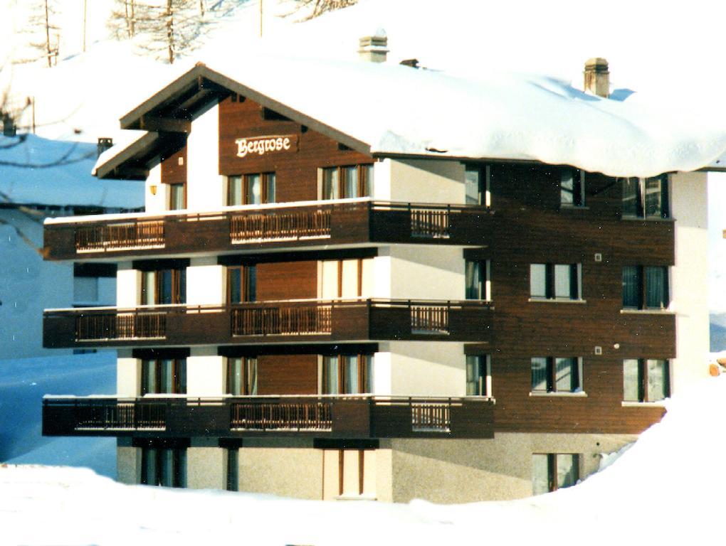 Apartments Bergrose Saas Fee 객실 사진