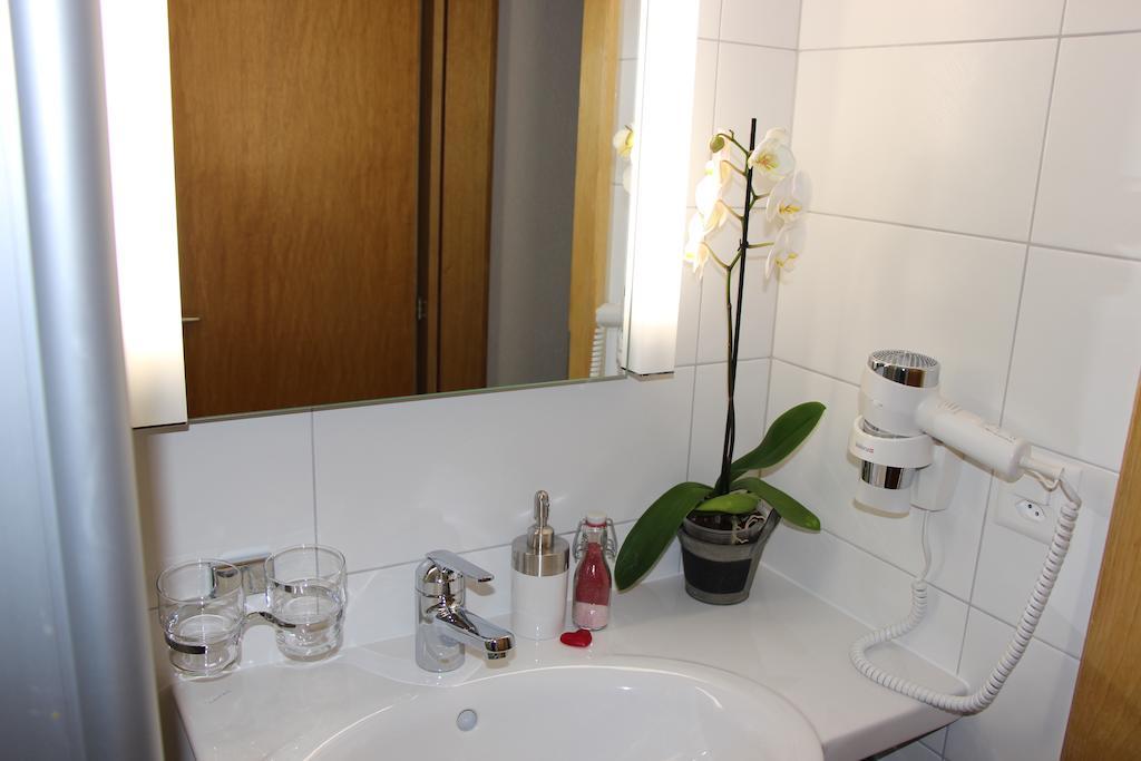 Apartments Bergrose Saas Fee 객실 사진